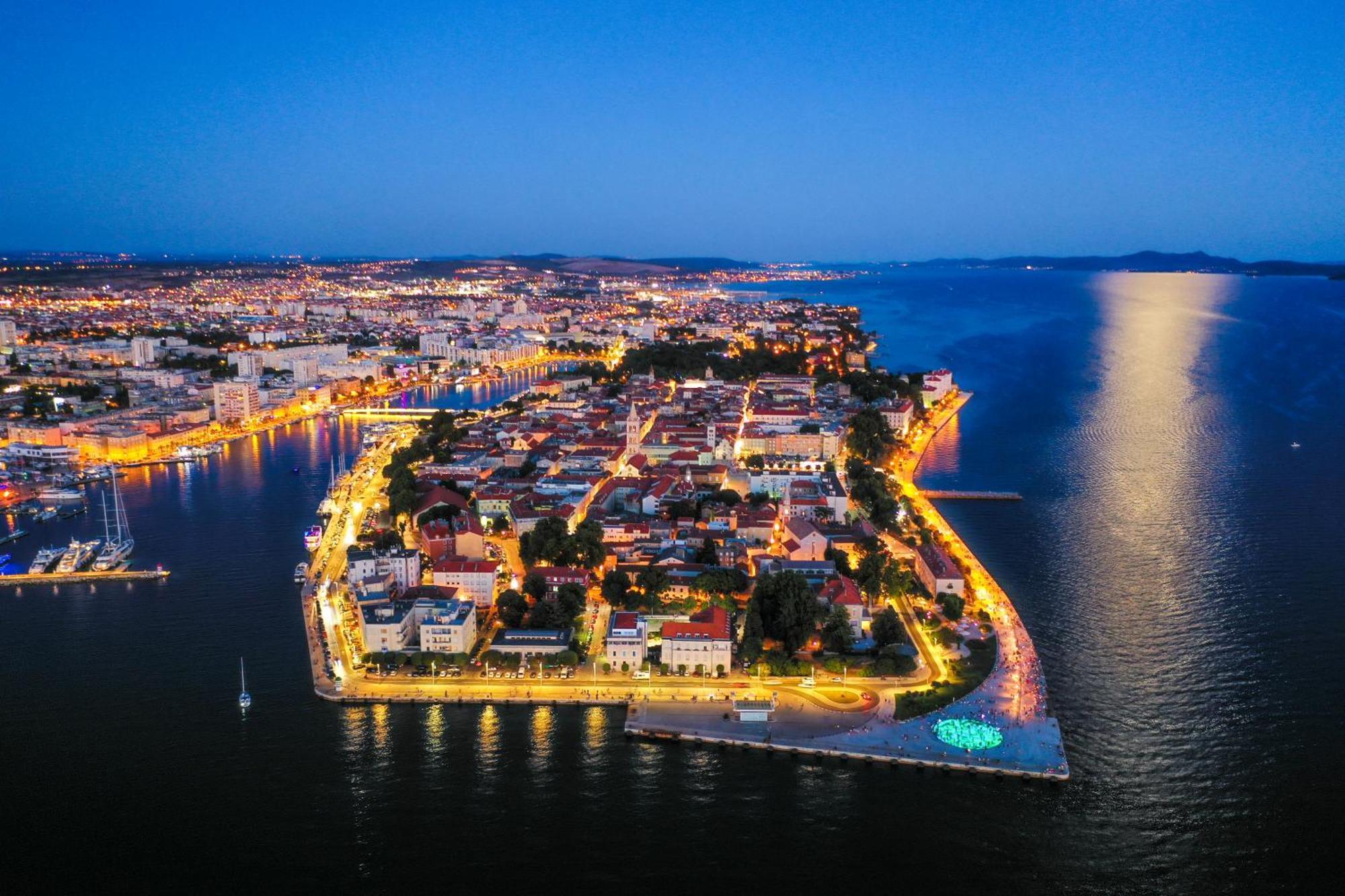 Family Apartments Zadar - Ryanair Exclusive Eksteriør billede
