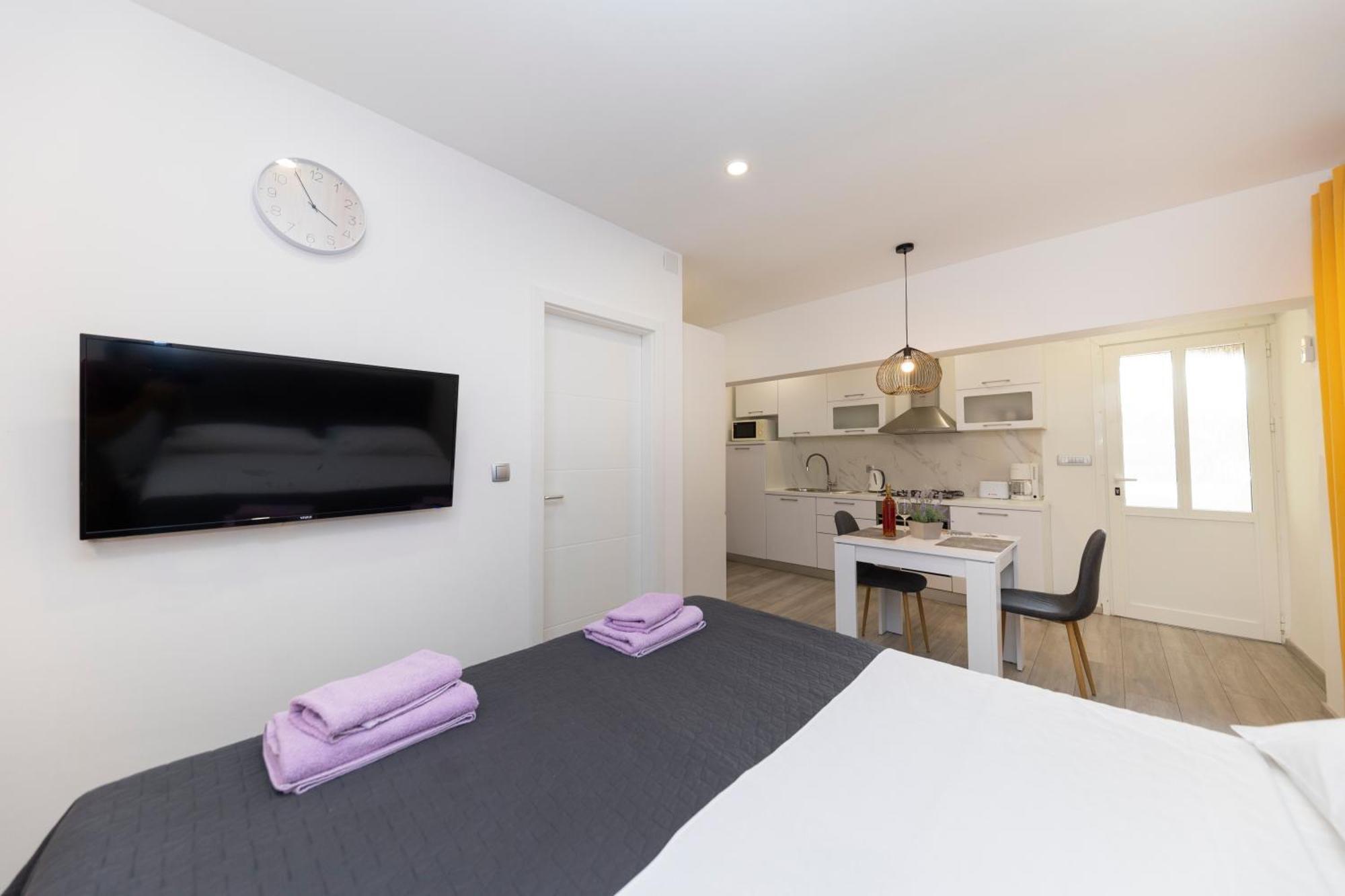 Family Apartments Zadar - Ryanair Exclusive Eksteriør billede