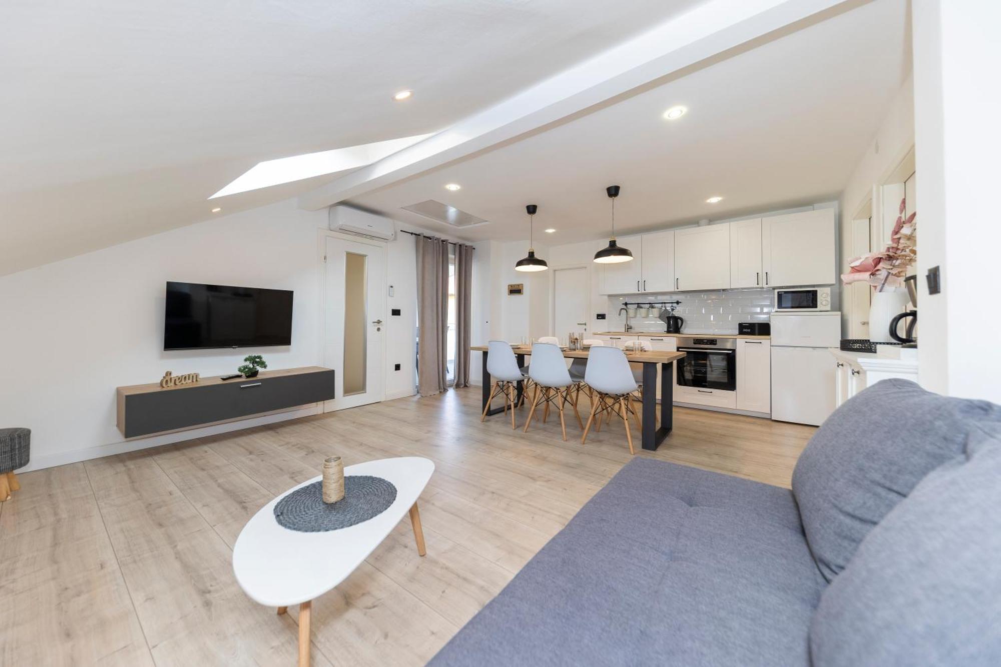 Family Apartments Zadar - Ryanair Exclusive Eksteriør billede