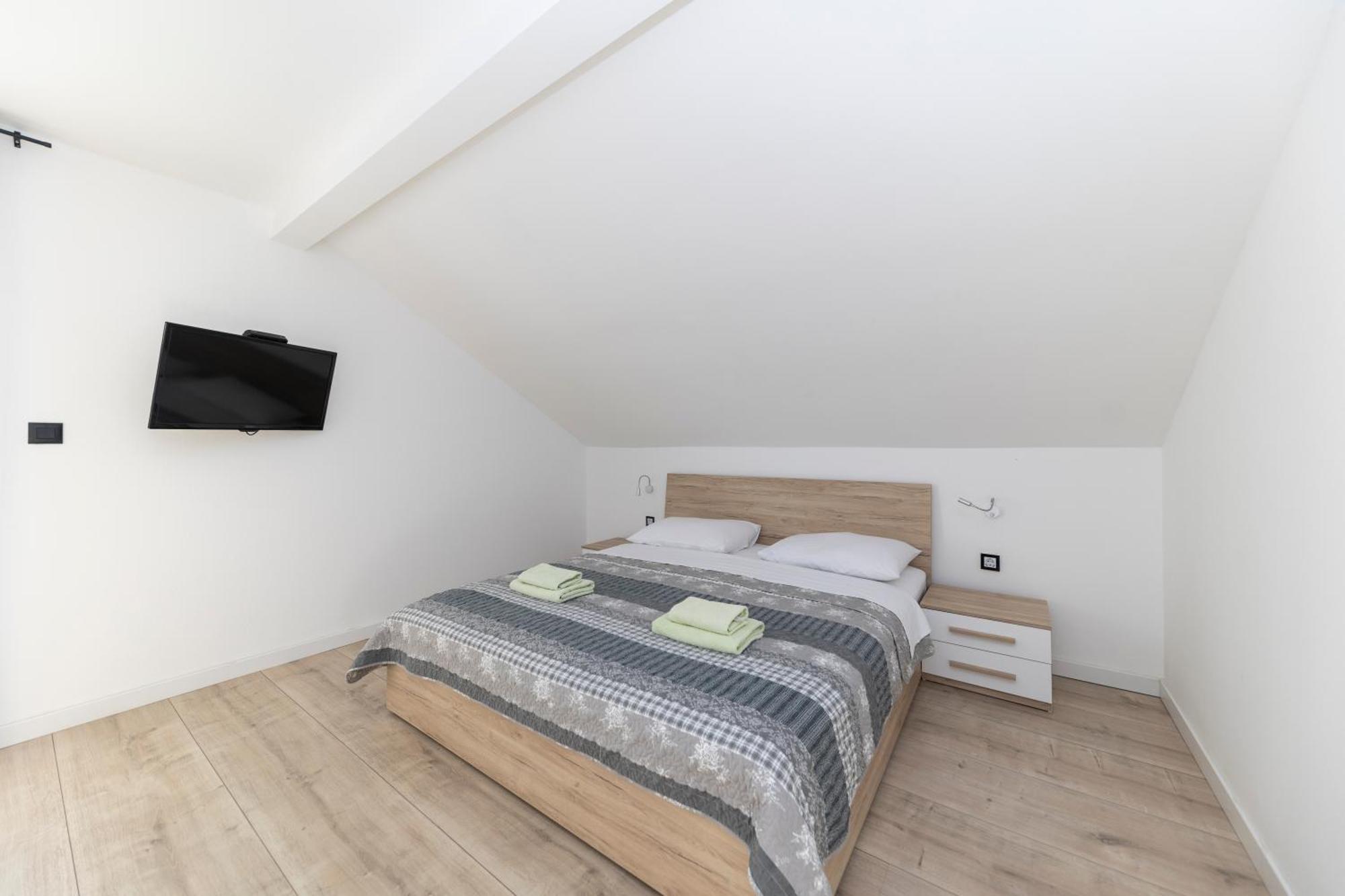 Family Apartments Zadar - Ryanair Exclusive Eksteriør billede