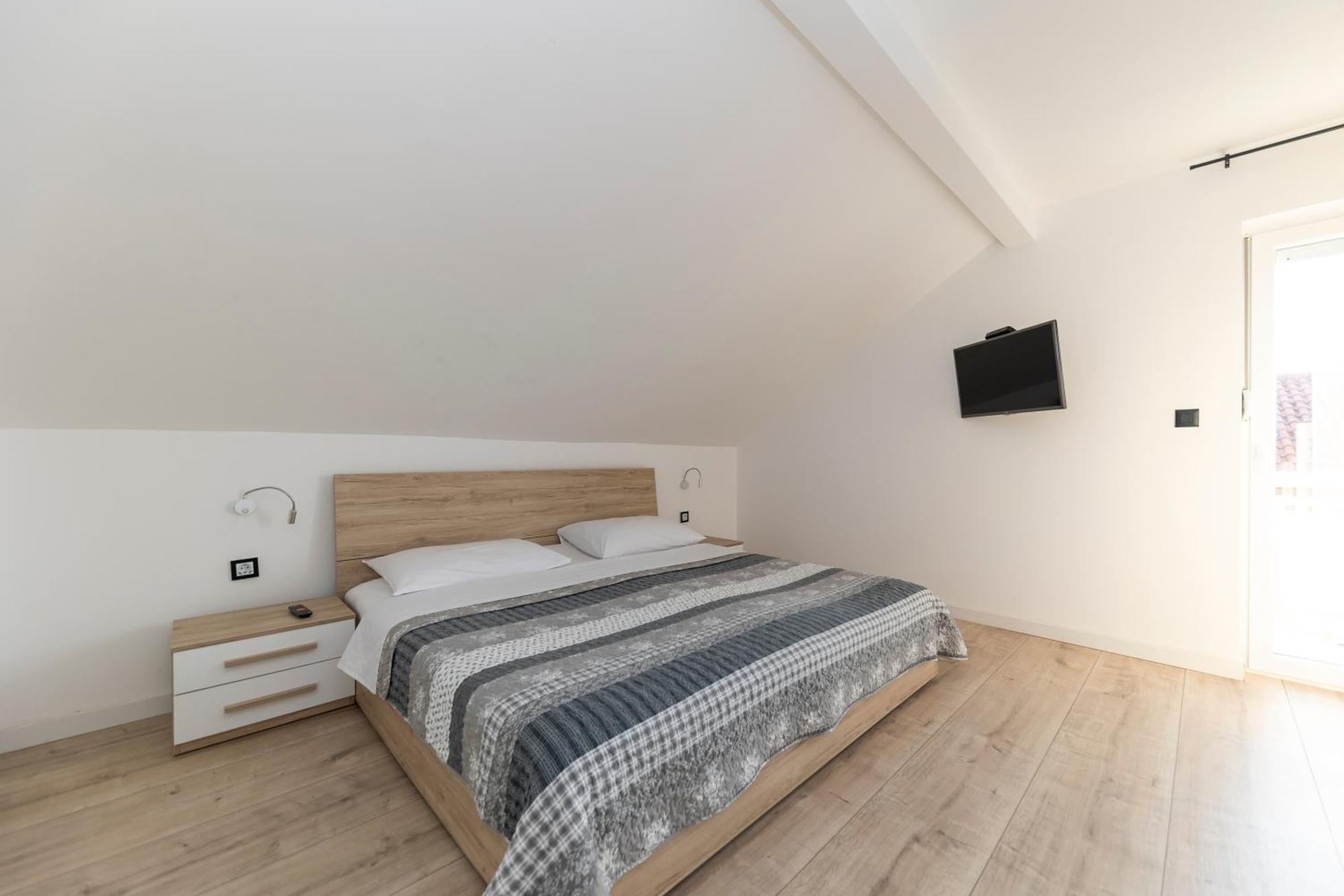 Family Apartments Zadar - Ryanair Exclusive Eksteriør billede
