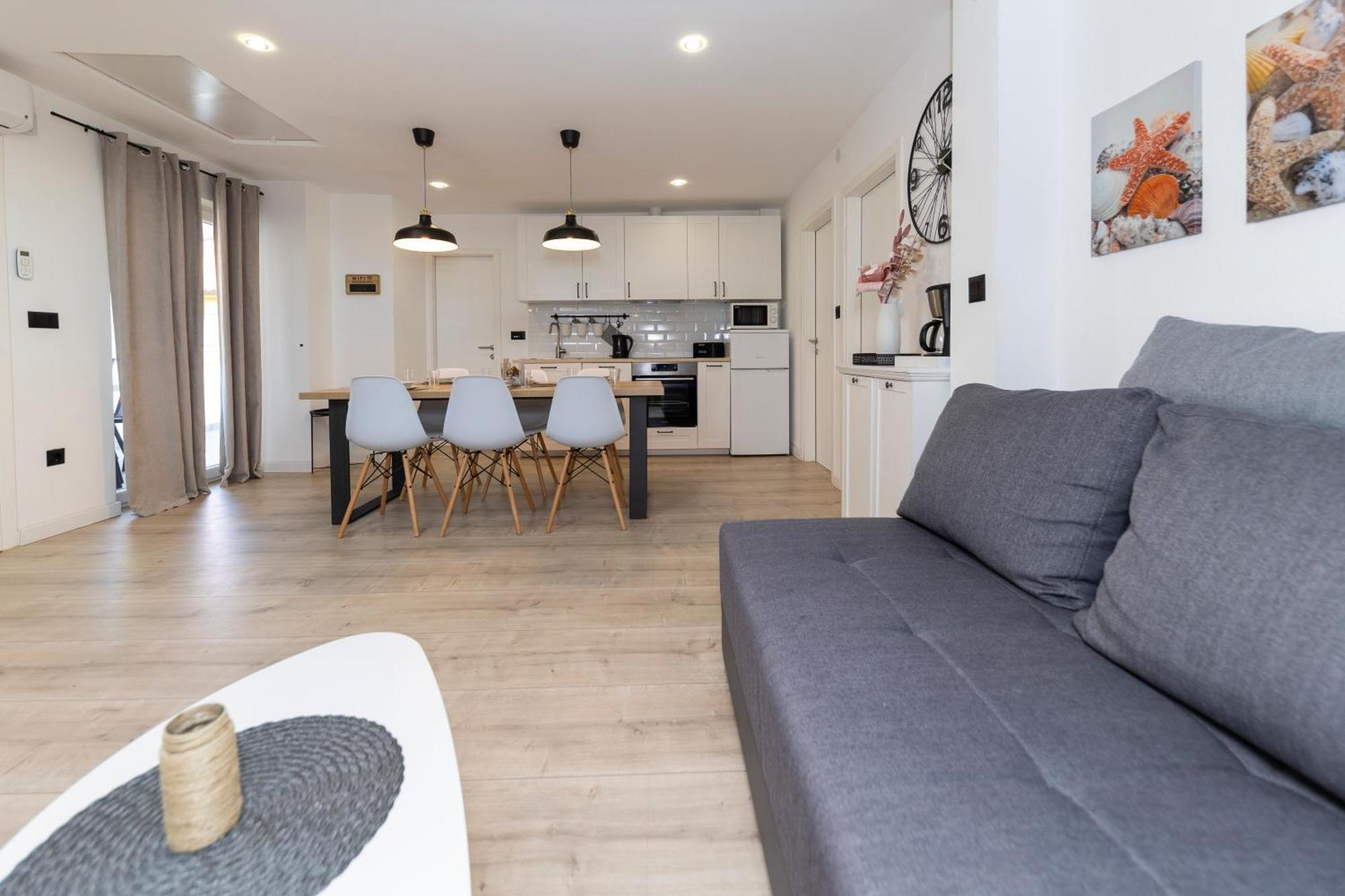 Family Apartments Zadar - Ryanair Exclusive Eksteriør billede